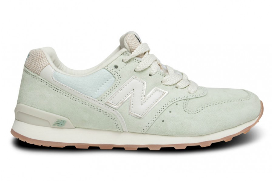 New Balance WL996BR